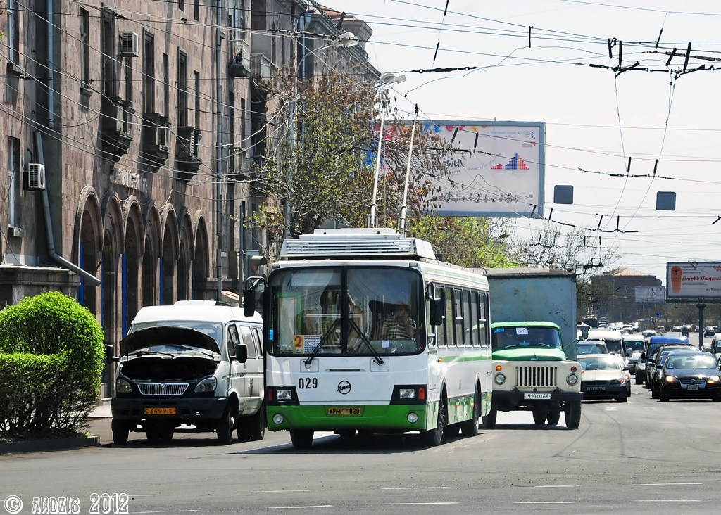 Ереван, ЛиАЗ-5280 (ВЗТМ) № 029