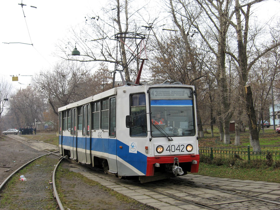 Москва, 71-608К № 4042