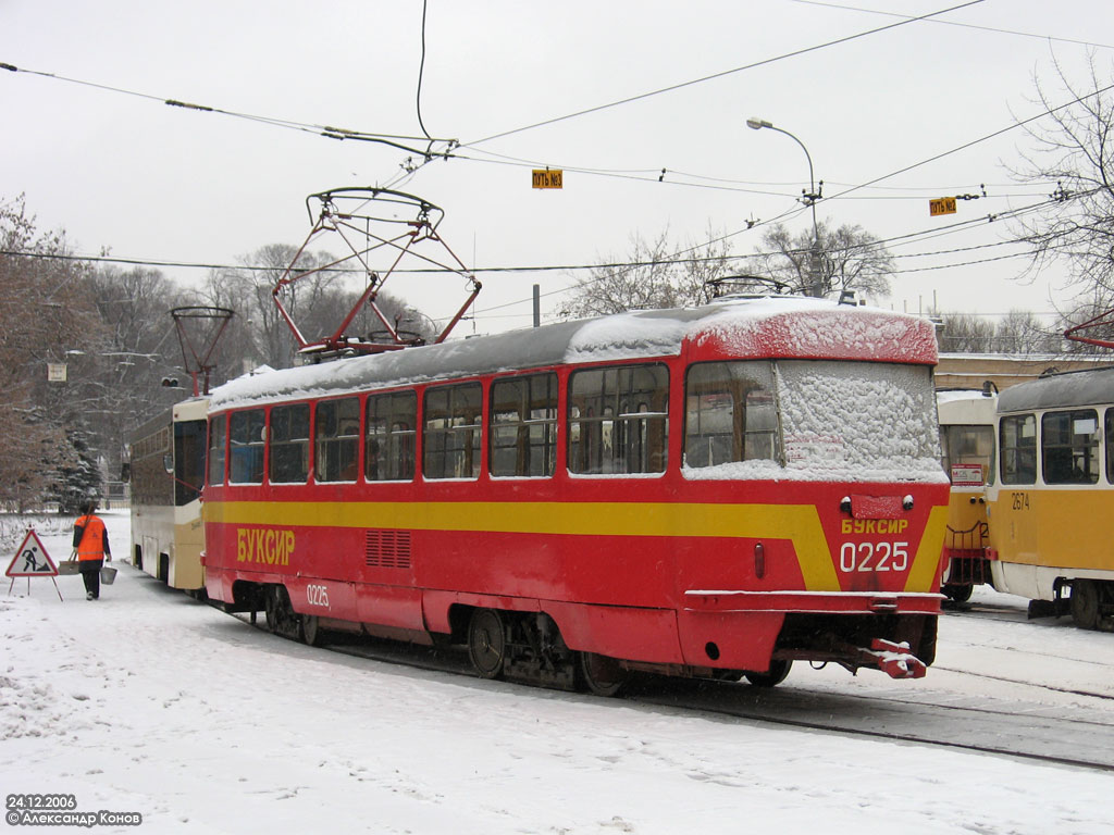 Moscow, Tatra T3SU № 0225