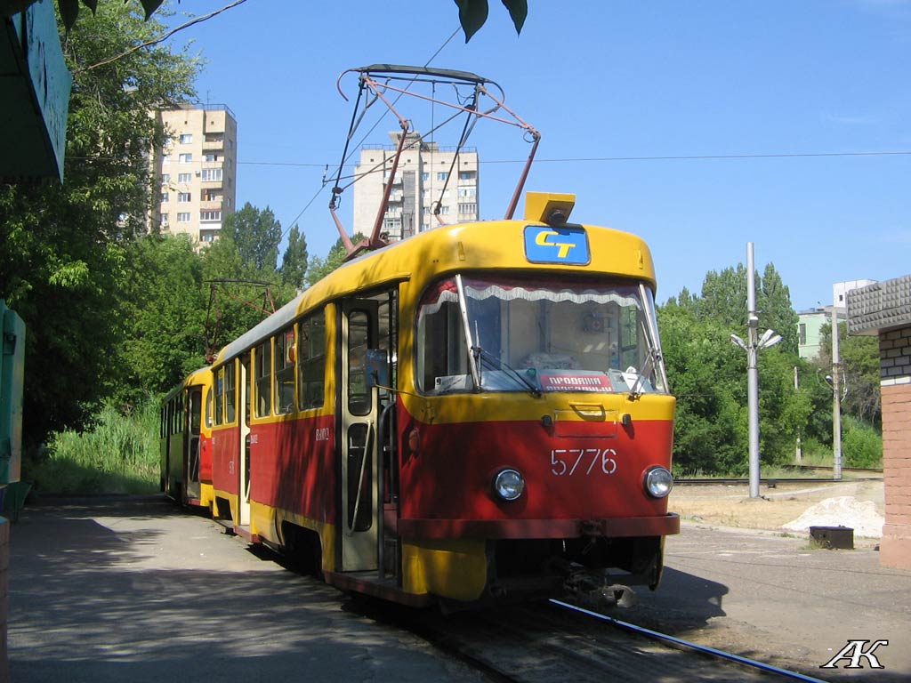 Волгоград, Tatra T3SU № 5776; Волгоград, Tatra T3SU № 5775