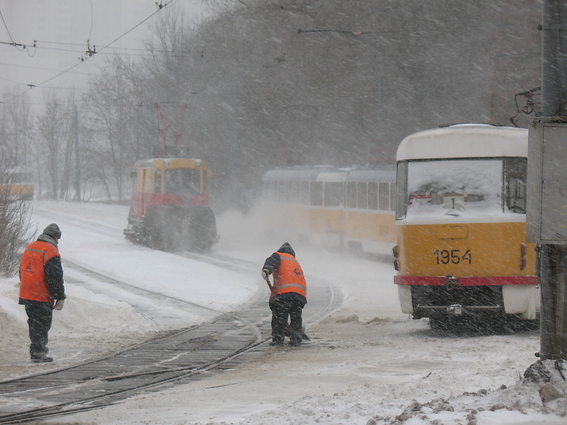 Москва, Tatra T3SU № 1954