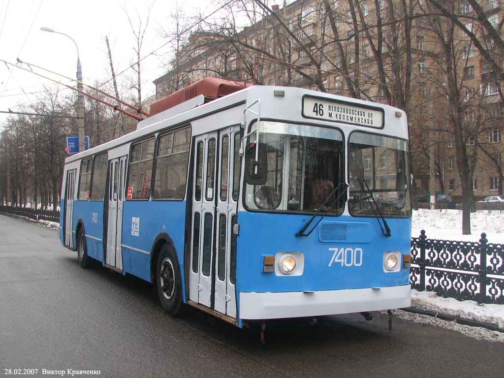 Москва, ЗиУ-682ГМ1 (с широкой передней дверью) № 7400