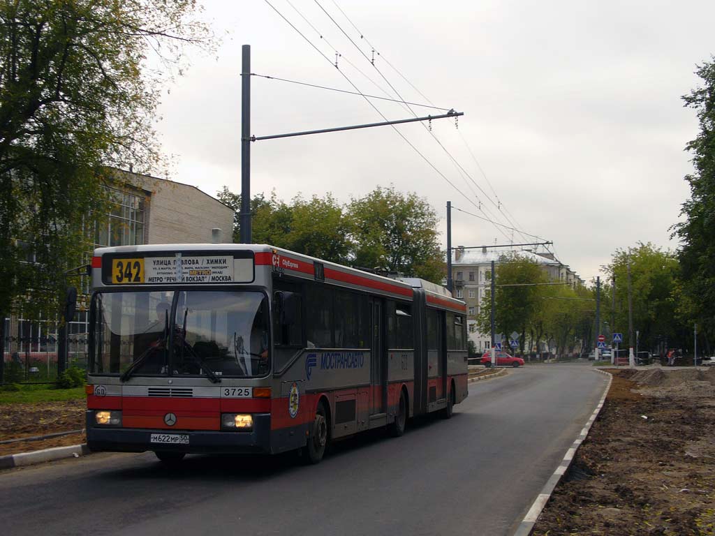 Эссен -  Мюльхайм-ан-дер-Рур, Mercedes-Benz O405GTD № 3725; Прочие города РФ — Московская область — Шпурбусы; Химки — Разные фотографии