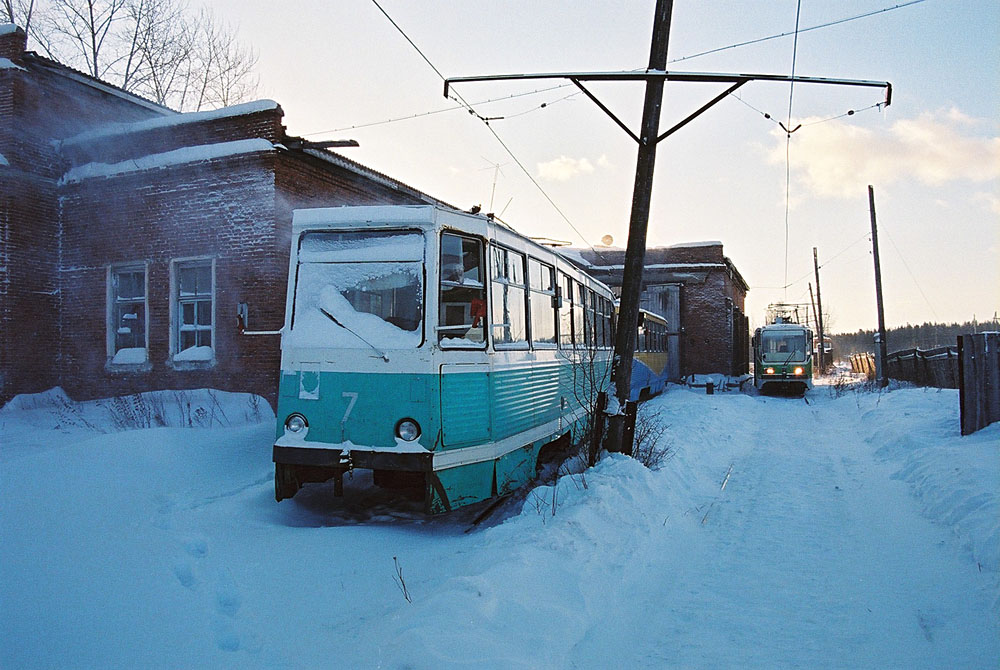 Volchansk, 71-605 (KTM-5M3) № 7; Volchansk — Tram depot & Volchanka terminal