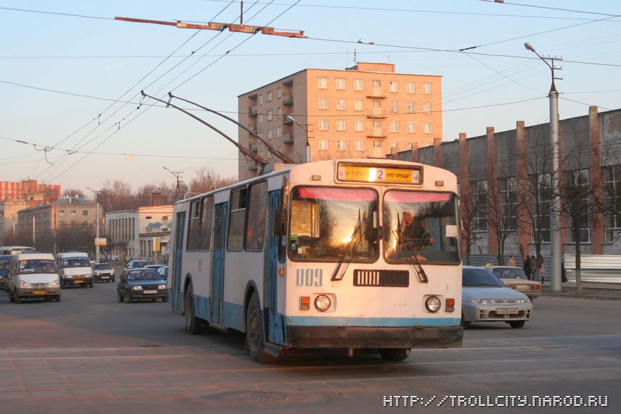 Smolensk, ZiU-682G [G00] nr. 009