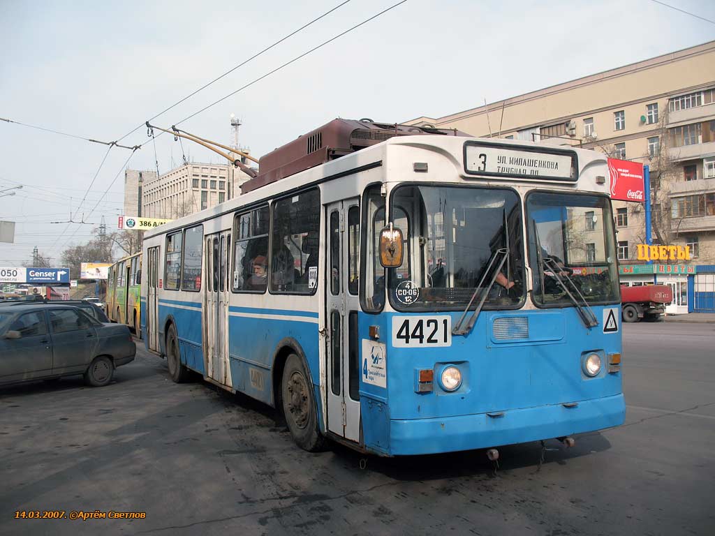 Moskva, ZiU-682GM1 č. 4421