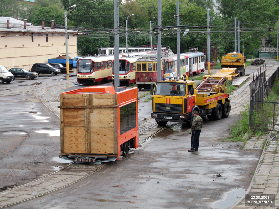 Москва — Манёвры на ТРЗ с участием вагона 71-630 22 августа 2006