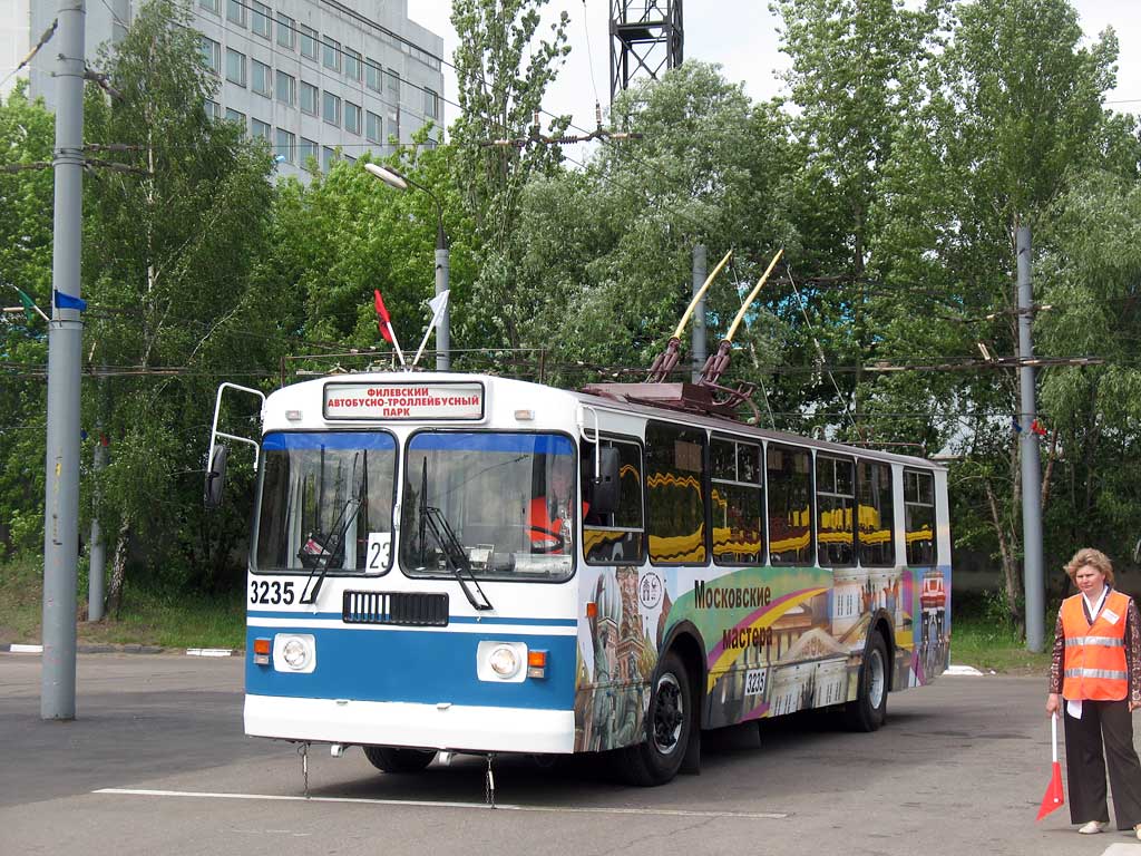 Москва, ЗиУ-682Г-016  [Г0М] № 3235; Москва — 28-й конкурс водителей троллейбуса