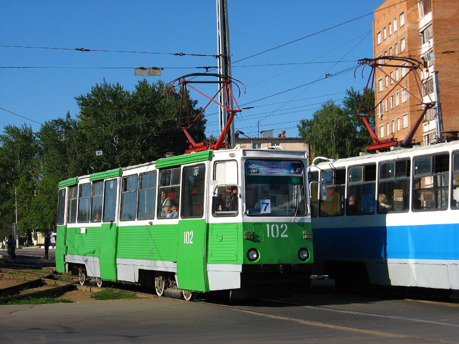 Kolomna, 71-605 (KTM-5M3) N°. 102