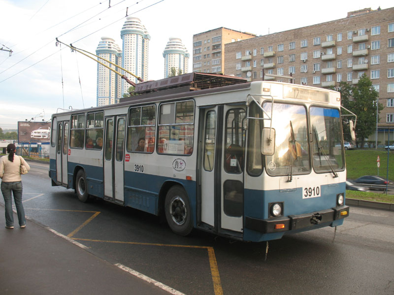 Moscow, YMZ T2 # 3910