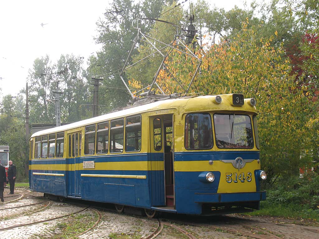 Saint-Pétersbourg, LM-57 N°. 5148; Saint-Pétersbourg — Parade of the 100th birthday of St. Petersburg tram
