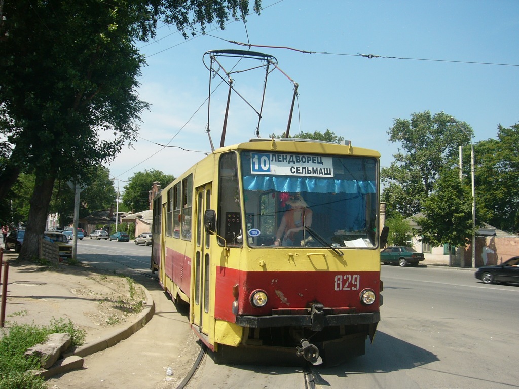 Rostov-na-Donu, Tatra T6B5SU č. 829