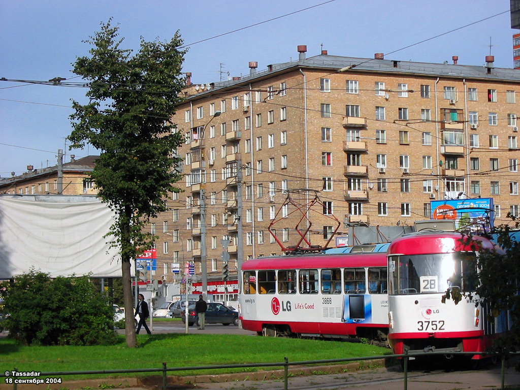Moskva, Tatra T3SU č. 3868; Moskva, Tatra T3SU č. 3752