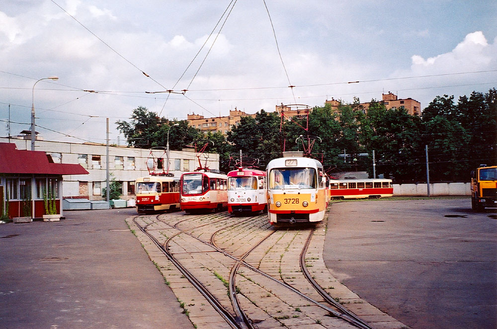 Москва, Tatra T3SU № 3728