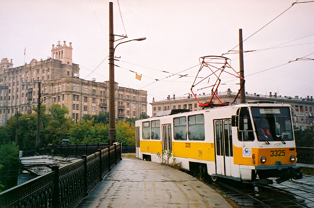 Москва, Tatra T7B5 № 3325