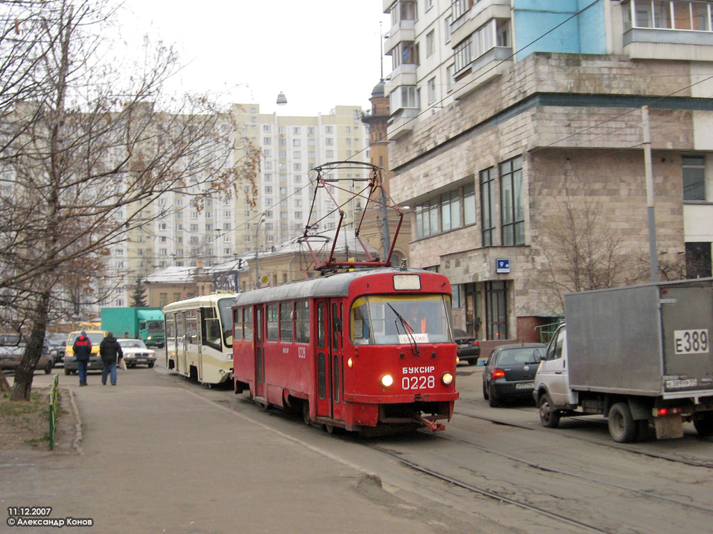 Москва, Tatra T3SU № 0228