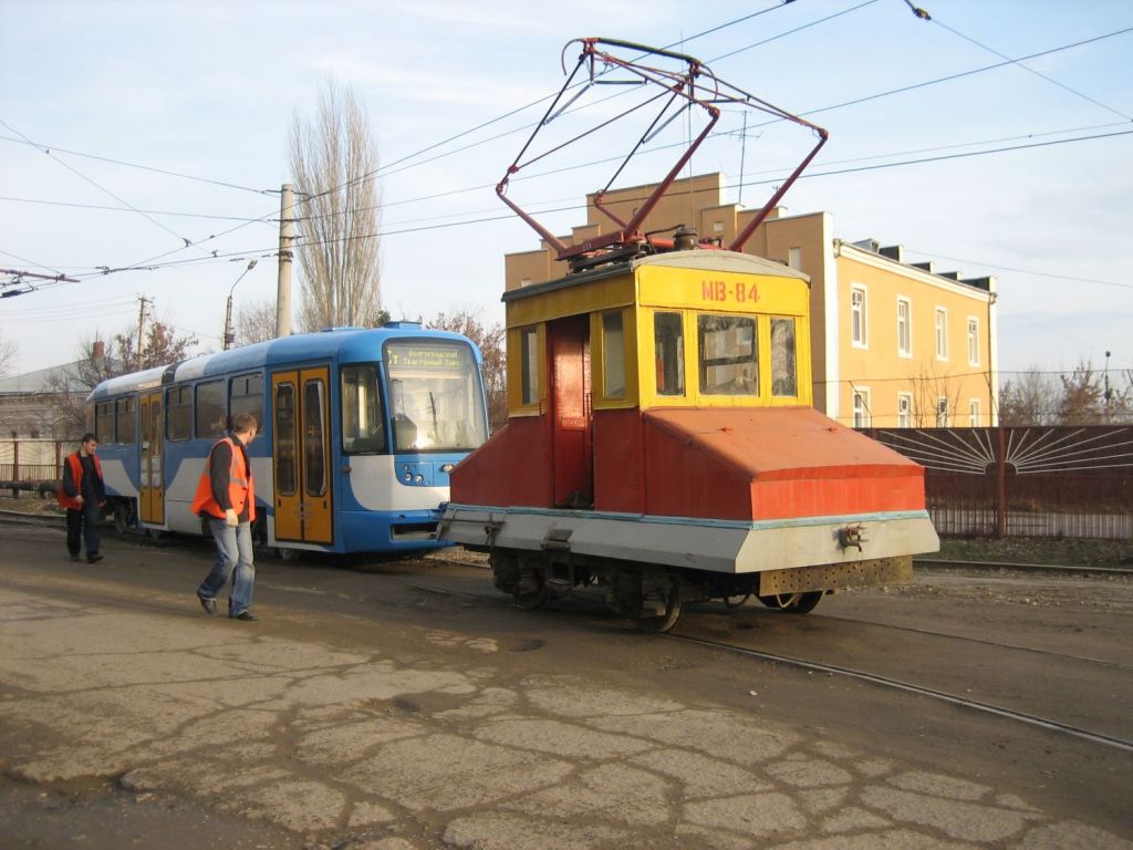 Wolgograd, Electric locomotive Nr. МВ-84; Wolgograd — New tramcars