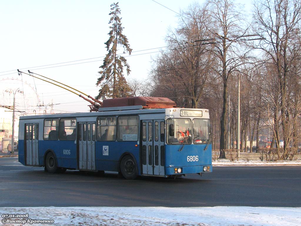 Москва, ЗиУ-682ГМ1 (с широкой передней дверью) № 6806