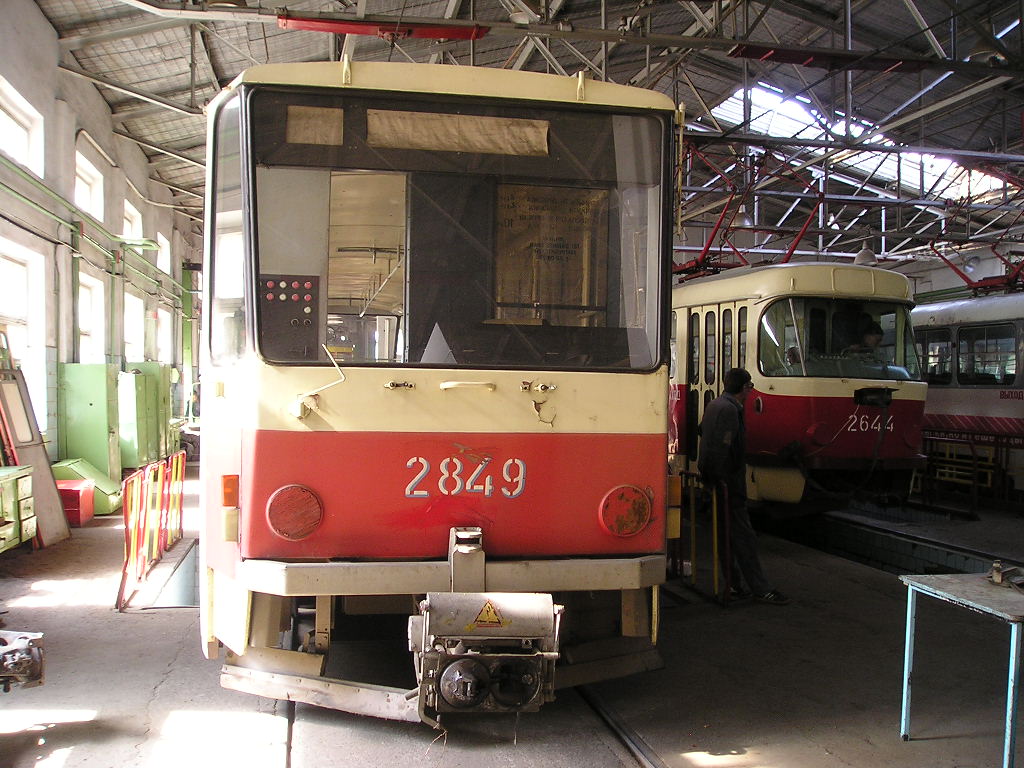 Волгоград, Tatra T6B5SU № 2849; Волгоград, Tatra T3SU (двухдверная) № 2644; Волгоград — Депо: [2] Трамвайное депо № 2