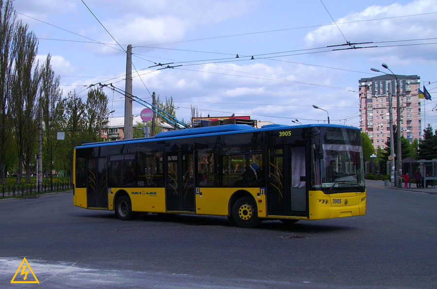 Kyiv, LAZ E183D1 № 3905