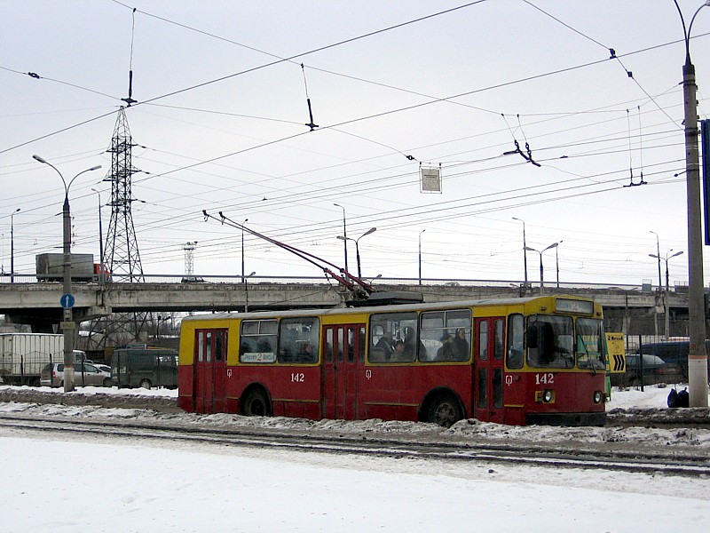 Tver, ZiU-682V [V00] № 142; Tver — Trolleybus lines: Moskovsky district
