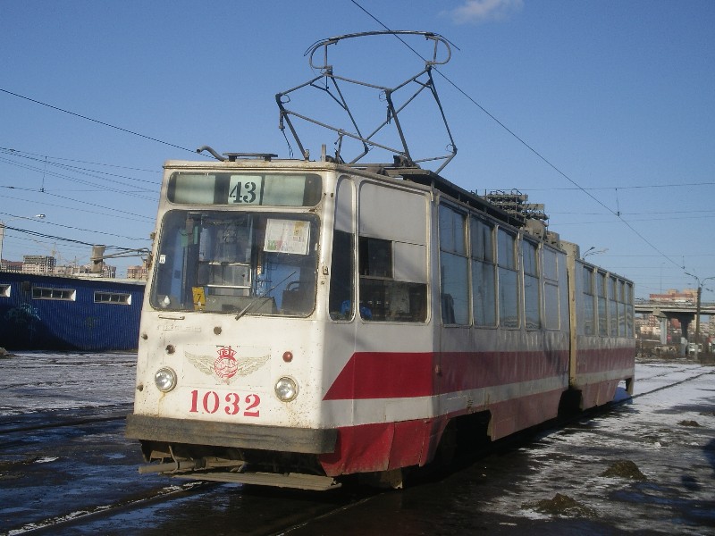Petrohrad, LVS-86K č. 1032