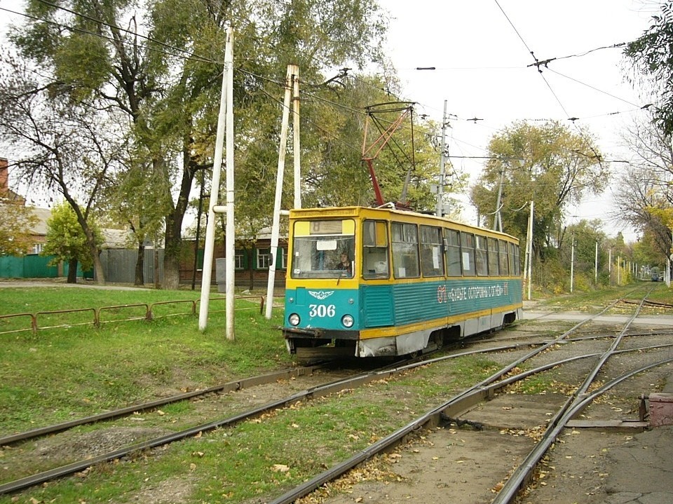 Таганрог, 71-605 (КТМ-5М3) № 306
