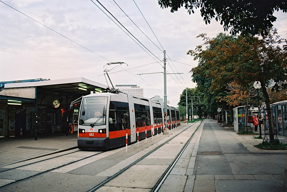 Bécs, Siemens ULF-B — 662