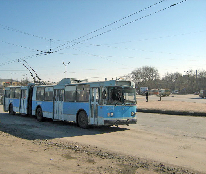 Екатеринбург, ЗиУ-683В01 № 304