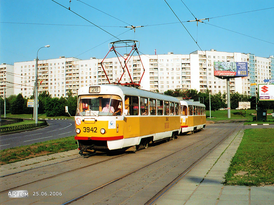 Москва, Tatra T3SU № 3942