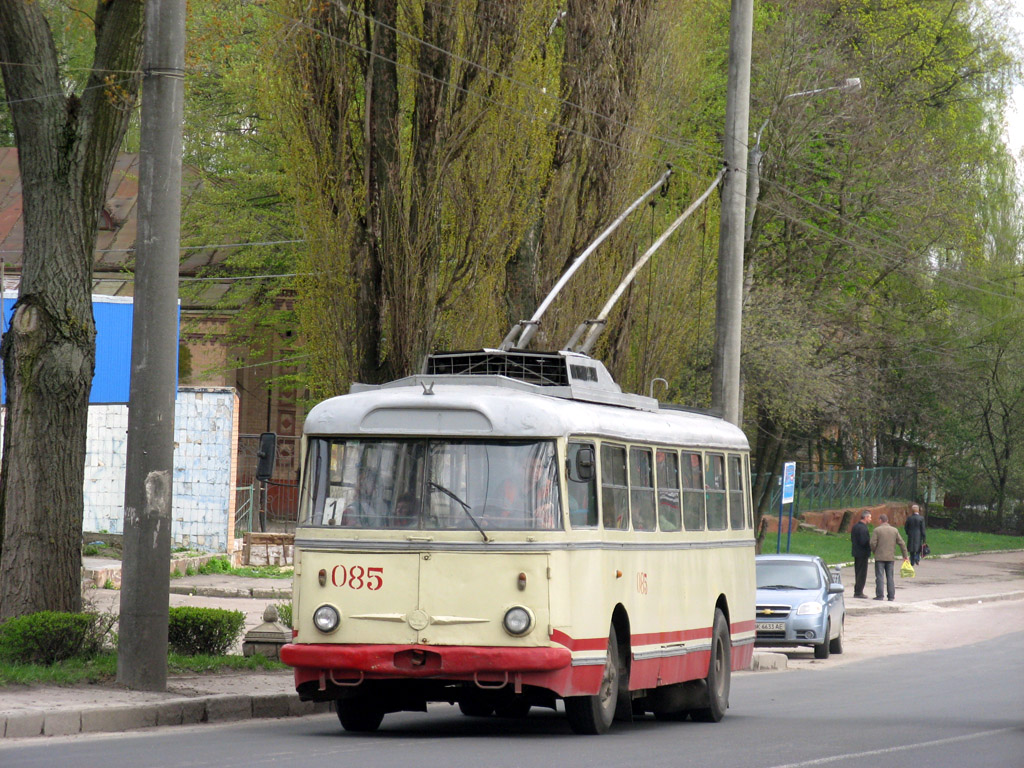Rivne, Škoda 9TrH27 # 085
