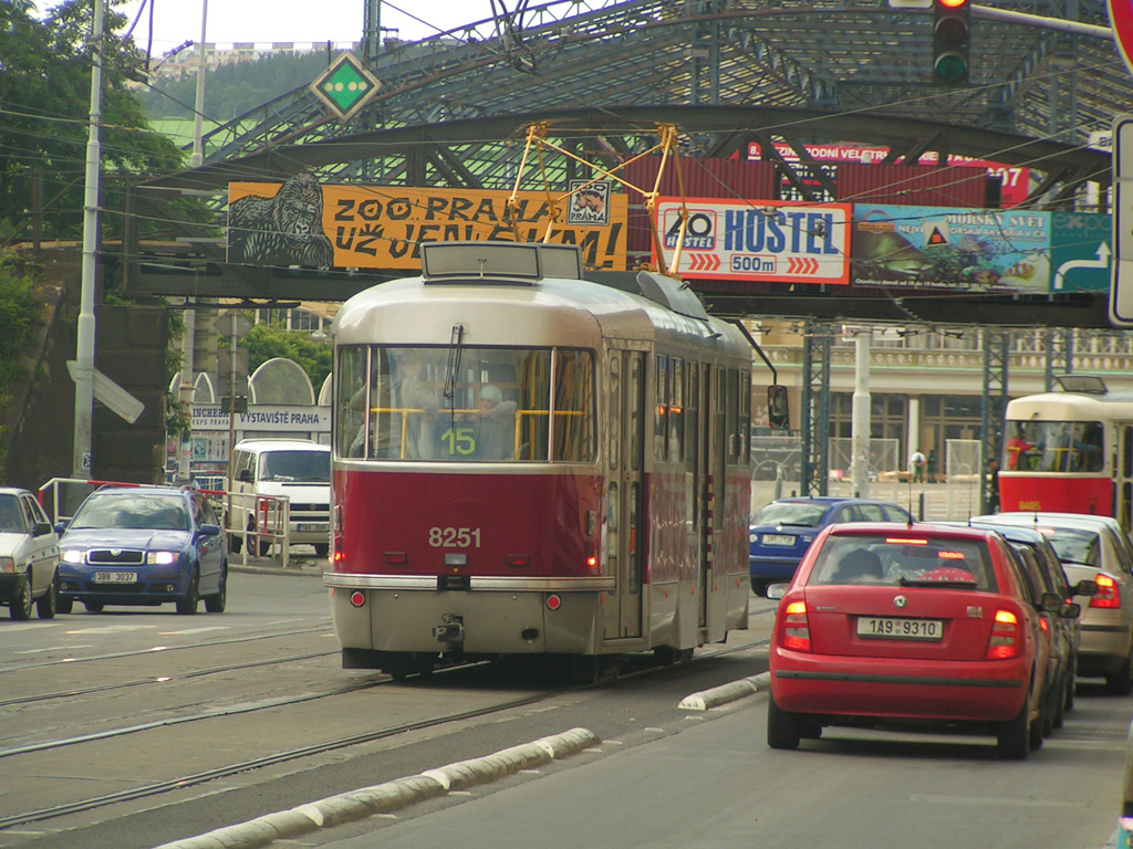 Praha, Tatra T3R.PLF č. 8251