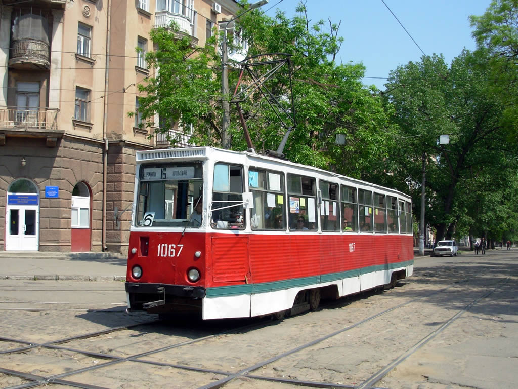 Николаев, 71-605 (КТМ-5М3) № 1067