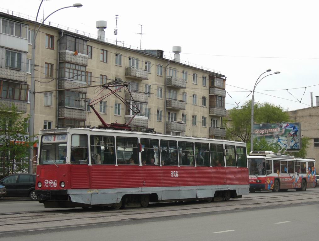 Кемерово, 71-605 (КТМ-5М3) № 226