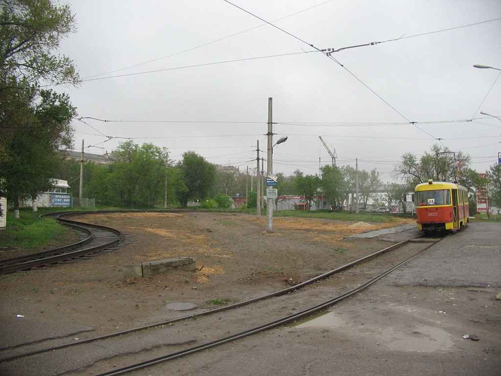 Волгоград, Tatra T3SU № 5820; Волгоград — Трамвайные линии: [5] Пятое депо — Линия 13-го трамвая
