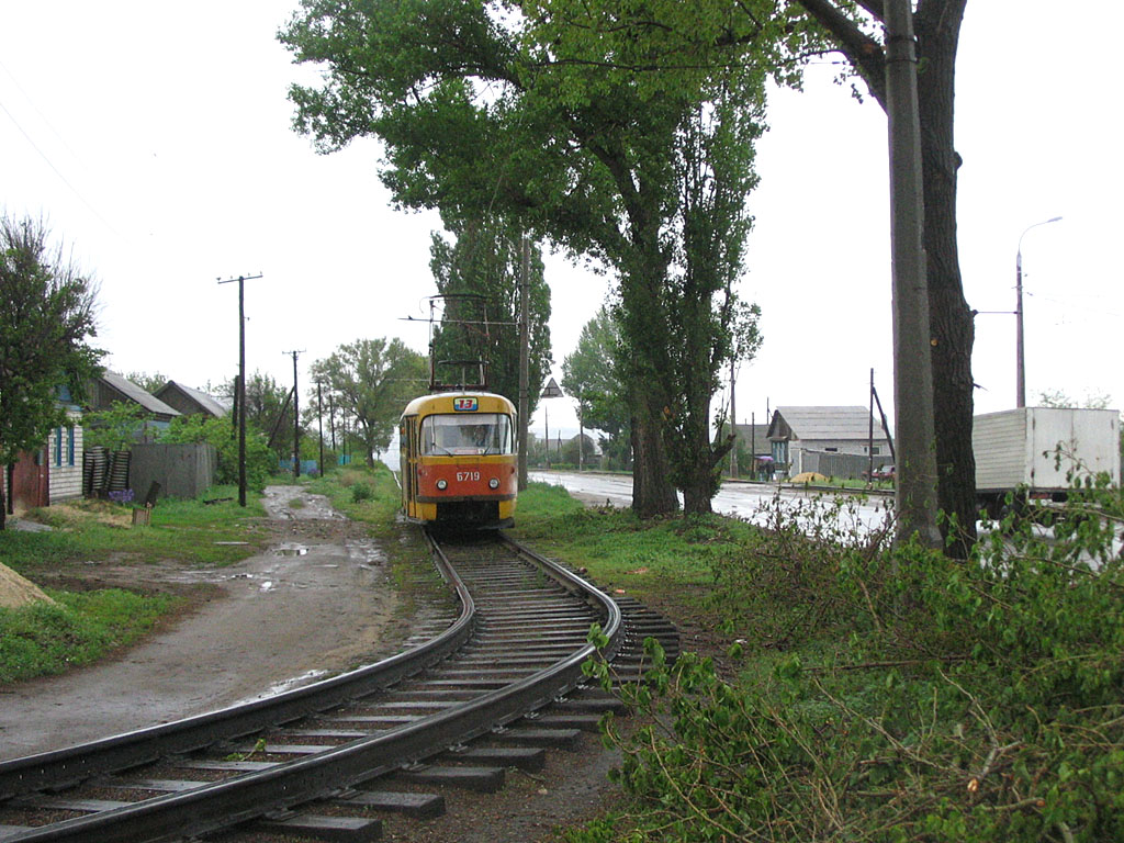 Volgograd, Tatra T3SU # 5719