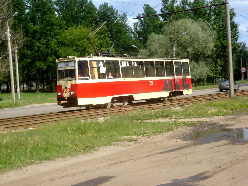 Ярославль, 71-605 (КТМ-5М3) № 123