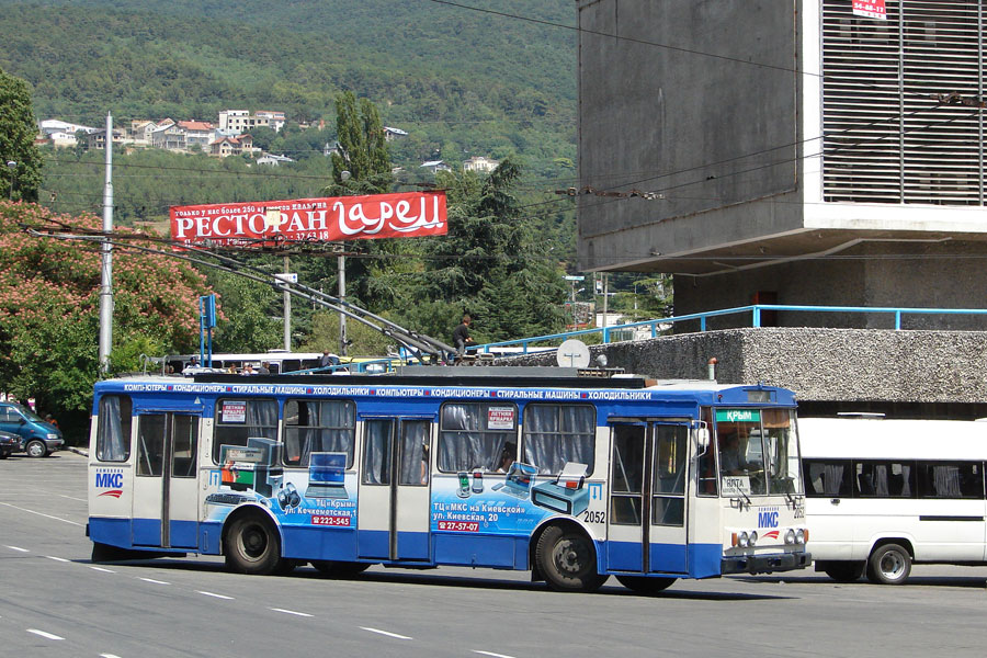 Krymski trolejbus, Škoda 14Tr02/6 Nr 2052