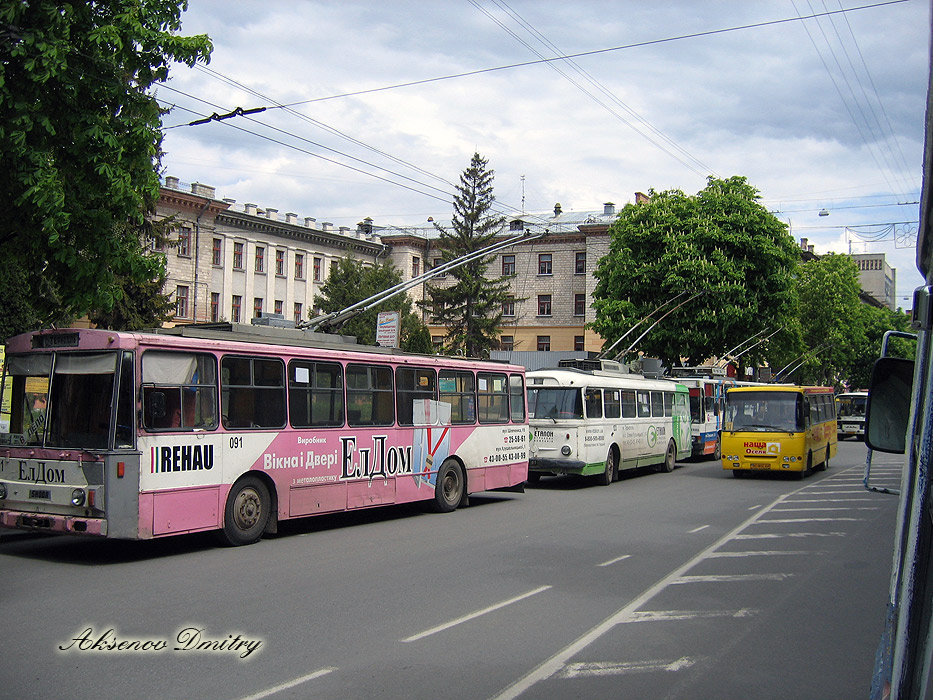 Ternopol, Škoda 14Tr02 — 091