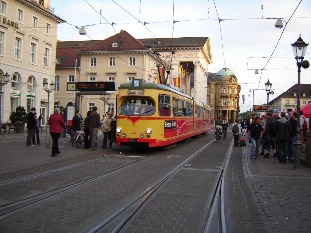 Karlsruhe, Waggon-Union GT8-D č. 202