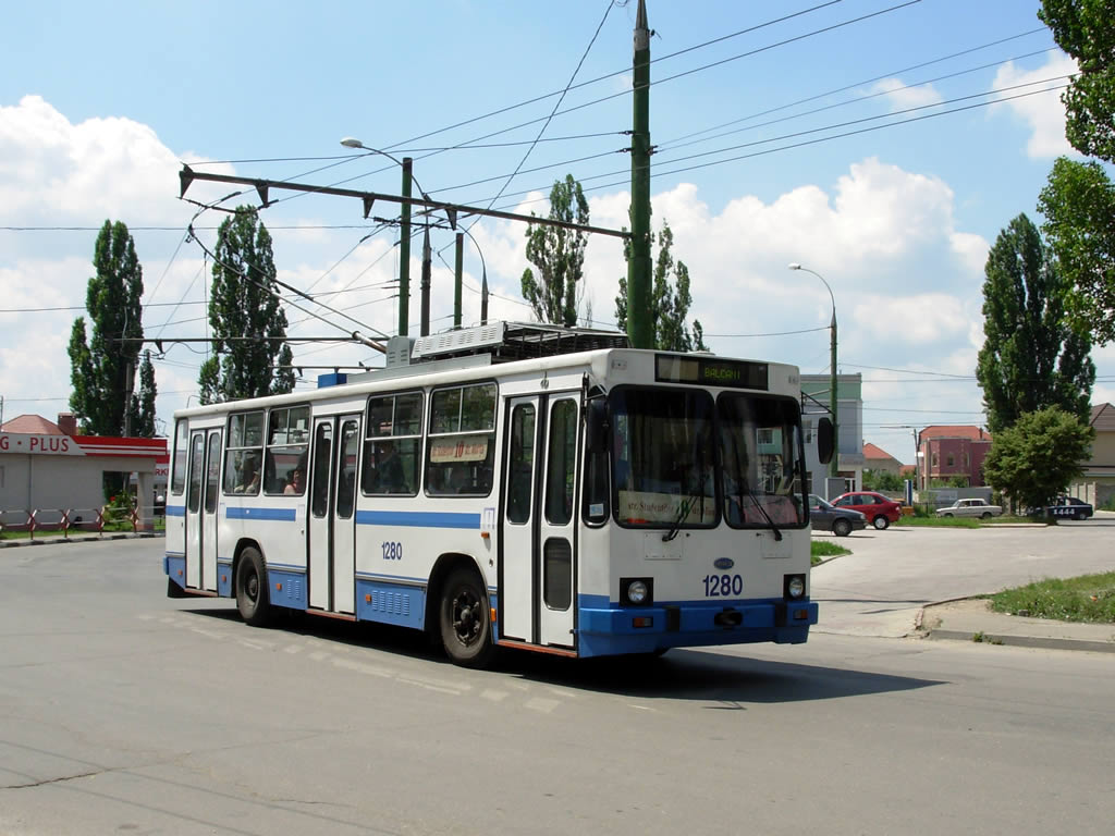 Kišiņeva, YMZ T2 № 1280