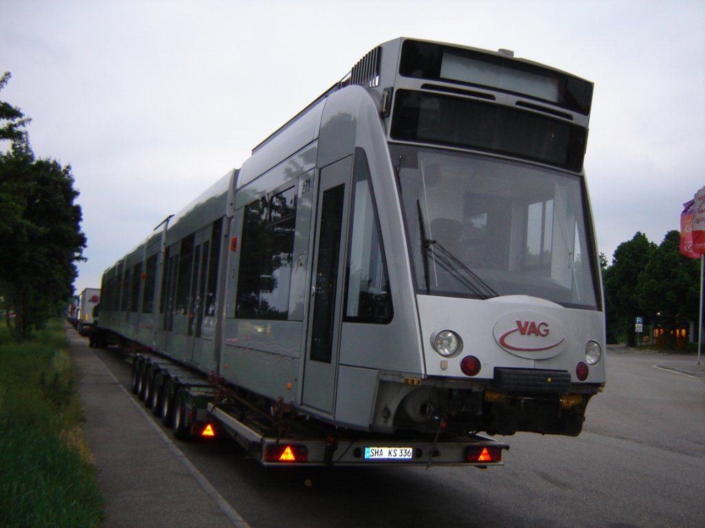Freiburg im Breisgau, Siemens Combino nr. 271; Freiburg im Breisgau — Transportation along Autobahn A6, Rasthof Hohenlohen