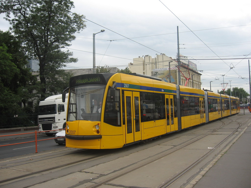 Будапешт, Siemens Combino Supra NF12B № 2007