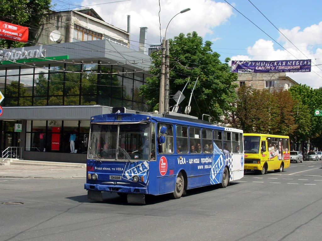 Кримський тролейбус, Škoda 14Tr02/6 № 2004