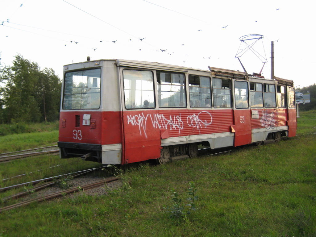 Nizhniy Tagil, 71-605 (KTM-5M3) č. 93