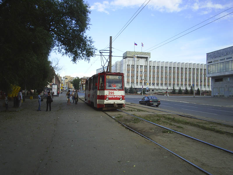 Perm, 71-605 (KTM-5M3) č. 295