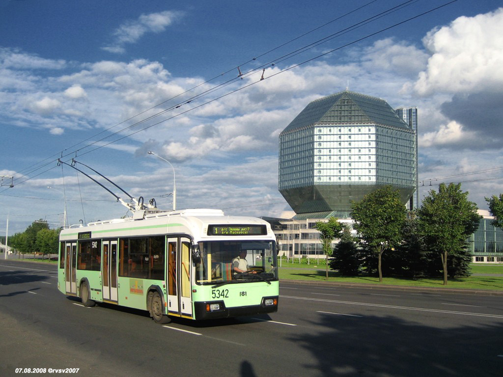 Минск, БКМ 32102 № 5342
