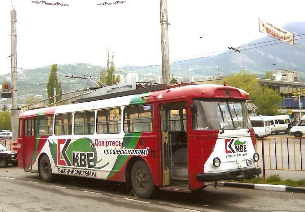 Троллейбус номер 9. Крымский троллейбус Шкода 9tr.