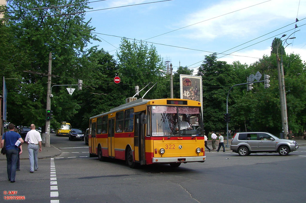 Kyiv, Škoda 14Tr02 # 322
