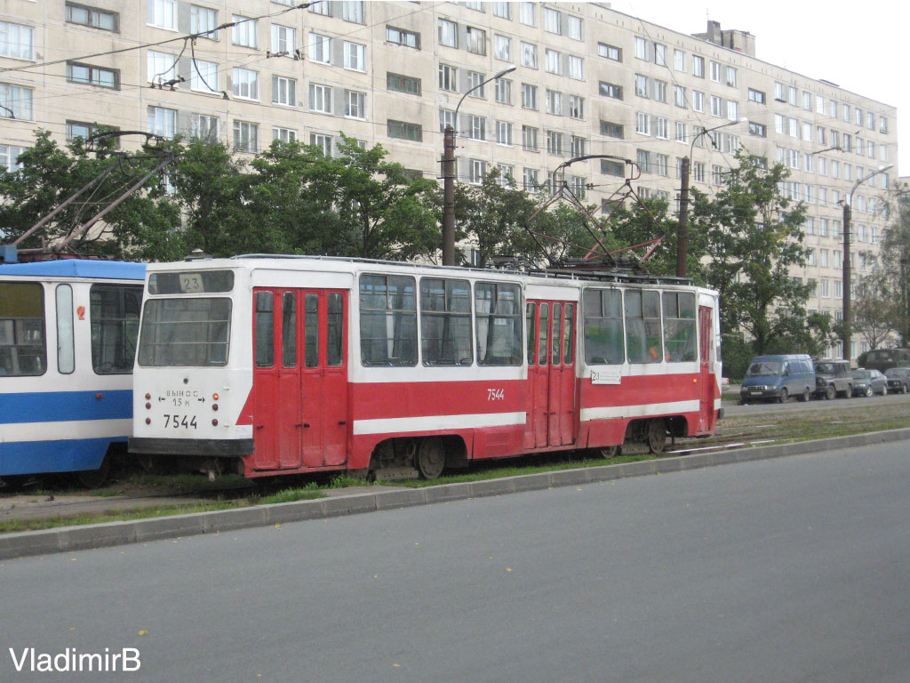 Санкт-Петербург, ЛМ-68М № 7544